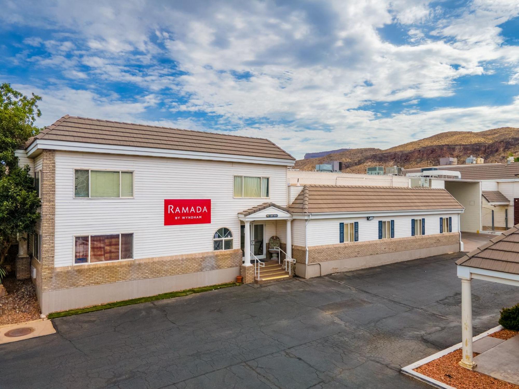 Ramada By Wyndham La Verkin Zion National Park Экстерьер фото