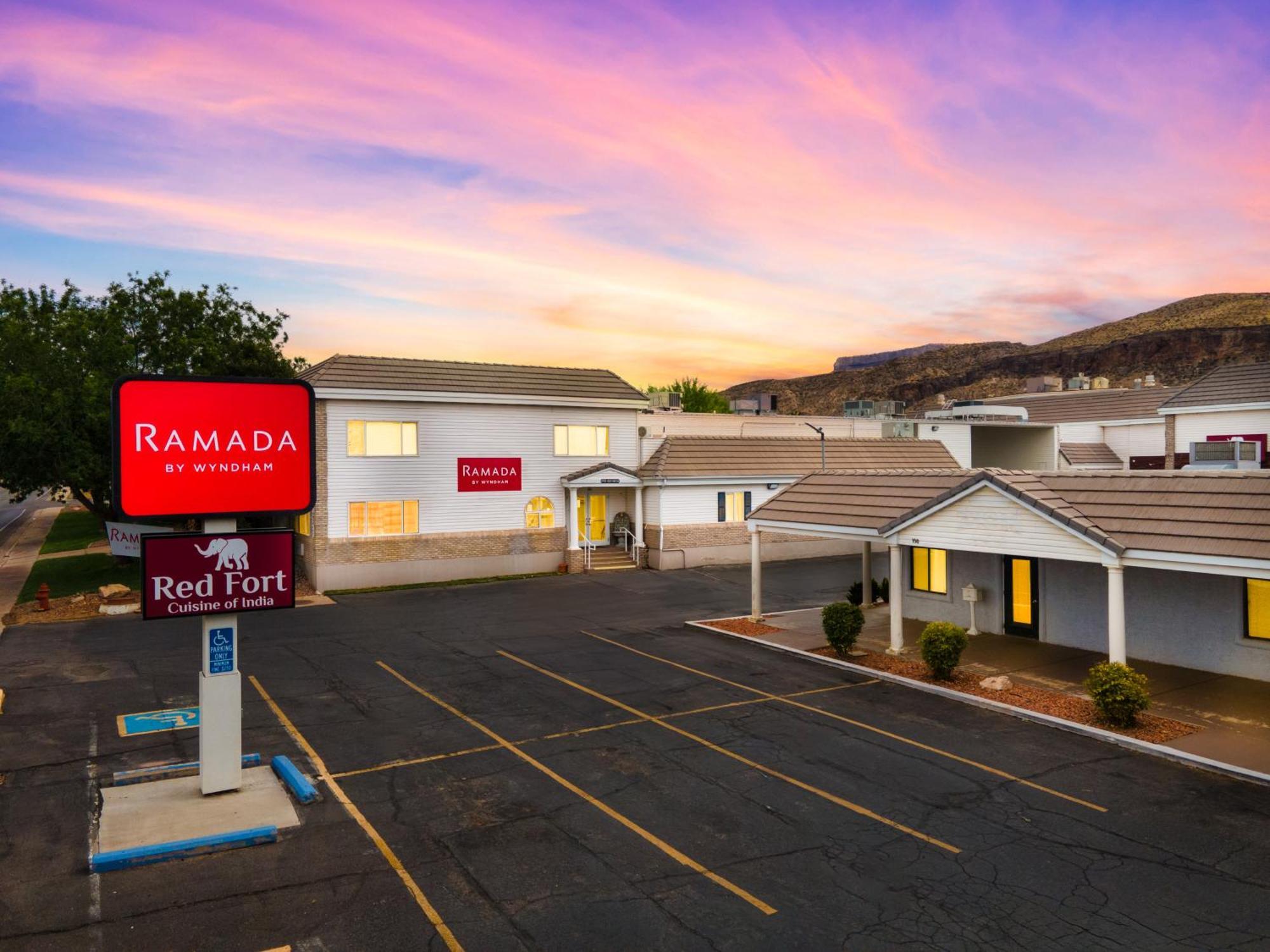 Ramada By Wyndham La Verkin Zion National Park Экстерьер фото